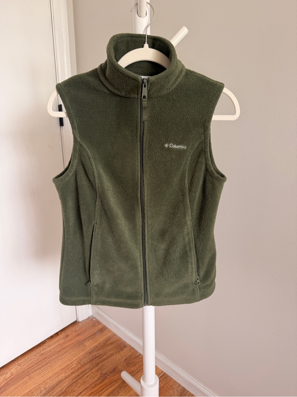 Columbia Olive Green Fleece Vest with Full Zip